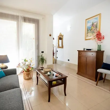 La Via Per Tharros Oristano